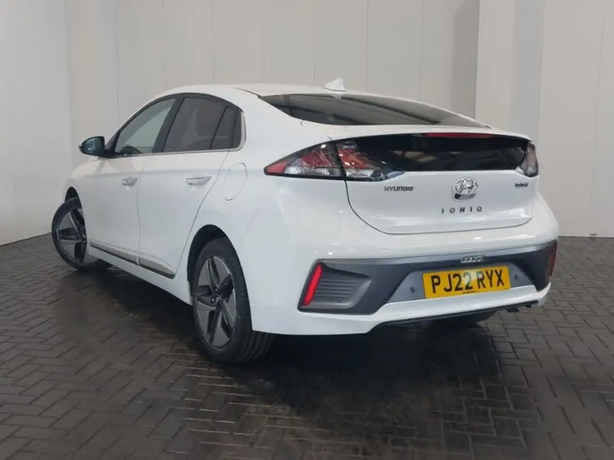 2022-hyundai-ioniq-16-gdi-premium-se-hybrid-big-1