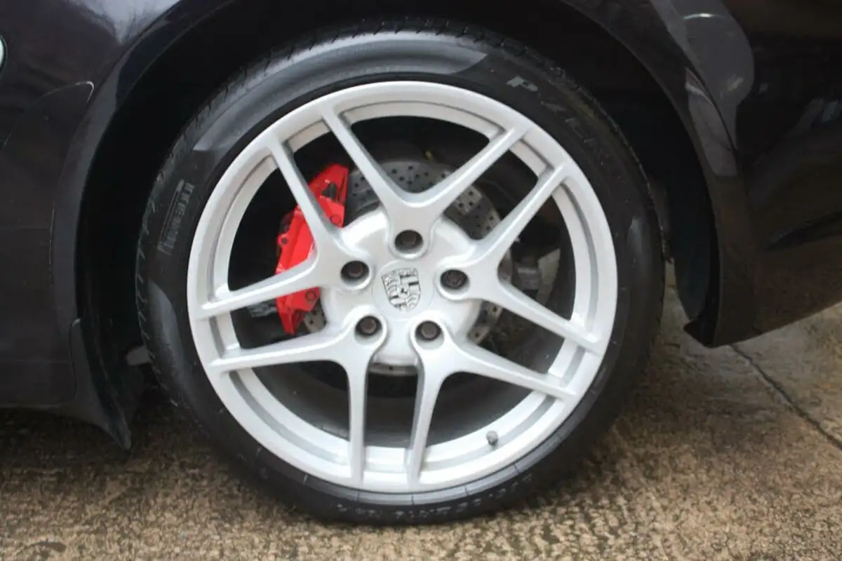 2011-porsche-boxster-s-34-pdk-big-28