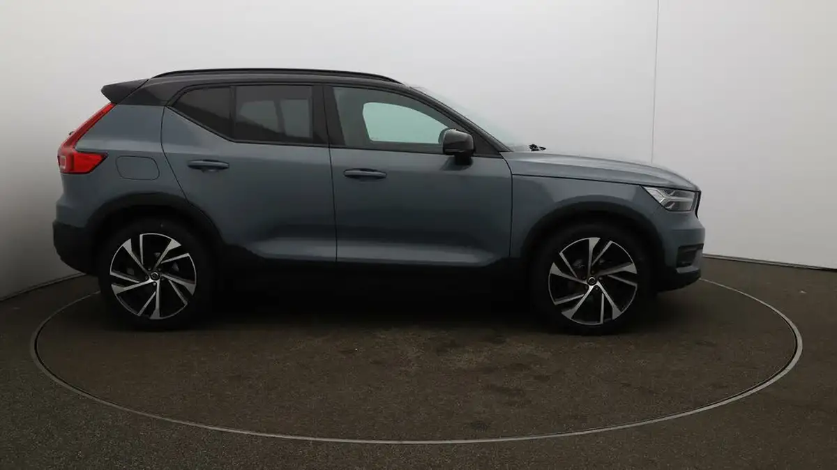 2021-volvo-xc40-15-t3-r-design-pro-161bhp-auto-big-46