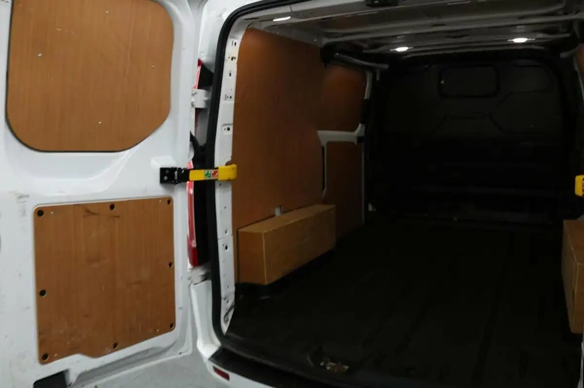 2022-ford-transit-custom-20tdci-300-l1h1-limited-130pseu6dt-panel-van-auto-big-15