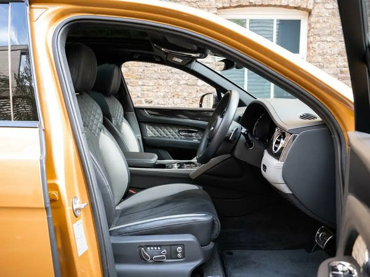 2024-bentley-bentayga-40-v8-s-big-20