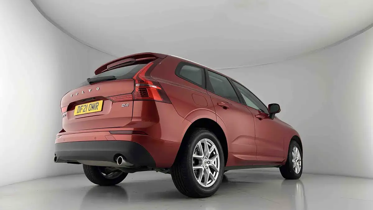 2021-volvo-xc60-20td-b4-momentum-big-31