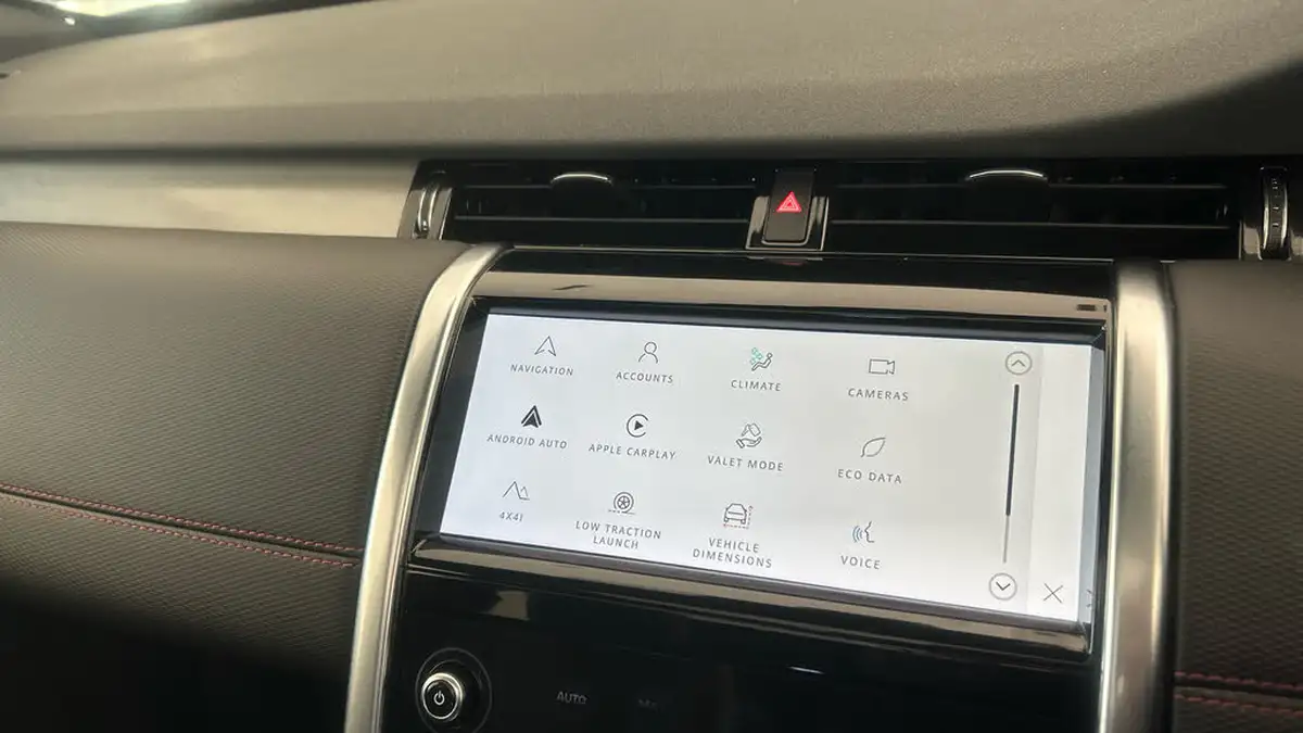2021-land-rover-discovery-sport-20-d200-r-dynamic-se-big-29