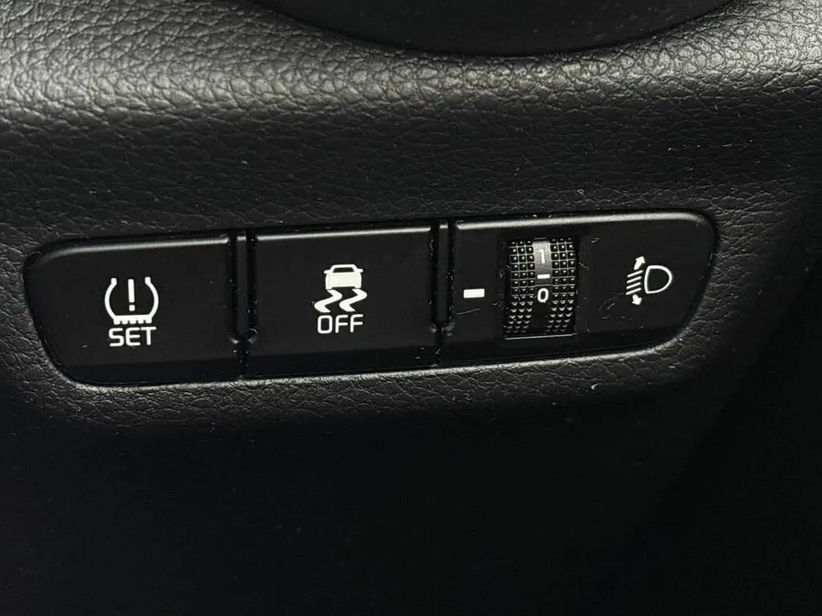 2018-kia-picanto-10-1-65bhp-adap-big-25