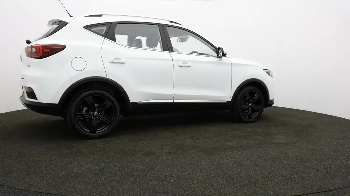2019-mg-zs-suv-15-vti-tech-exclusive-105bhp-big-33