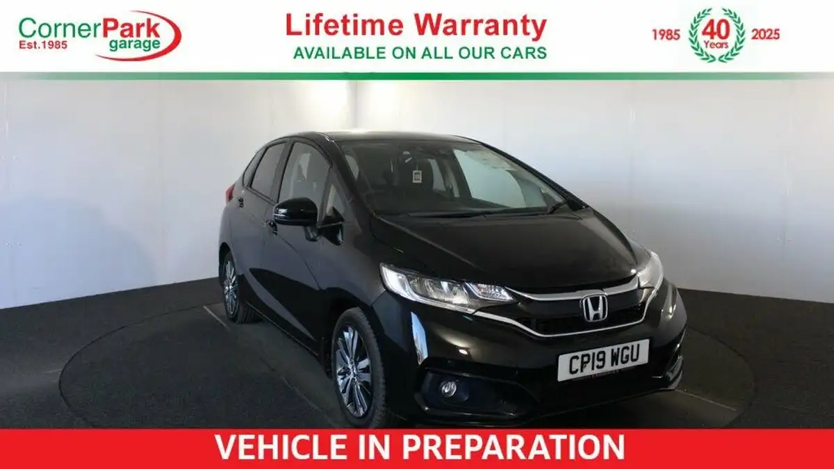 2019-honda-jazz-13-i-vtec-ex-cvt-big-0
