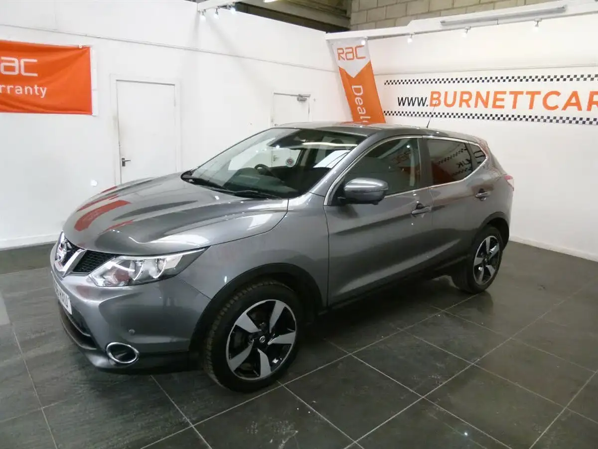 2016-nissan-qashqai-12-dig-t-n-connecta-big-10