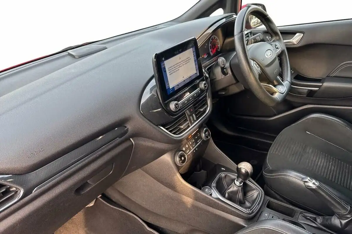 2018-ford-fiesta-15t-st-3-5d-big-8