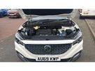 2019-mg-zs-suv-10t-gdi-exclusive-111ps-small-7