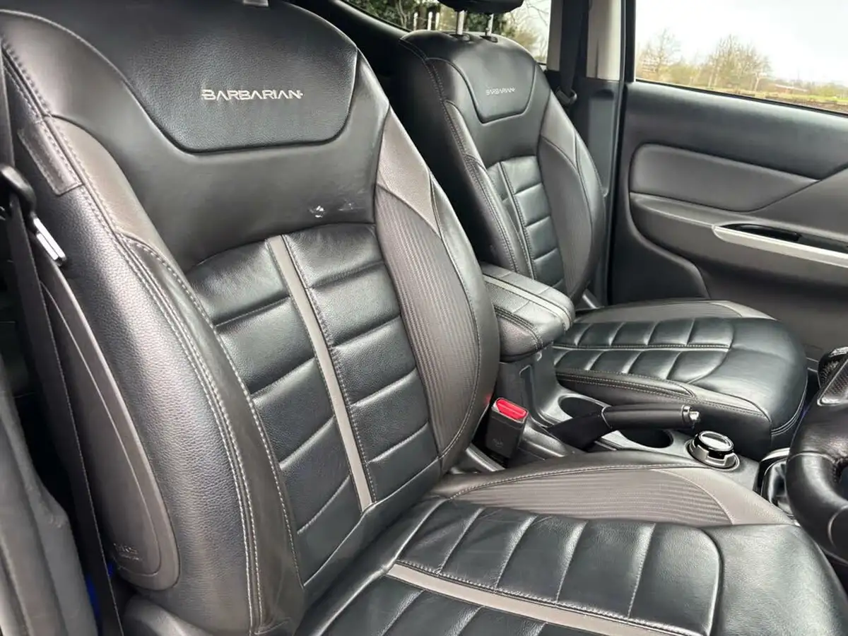 2019-mitsubishi-l200-24di-d-barbarian-eu6b-big-13