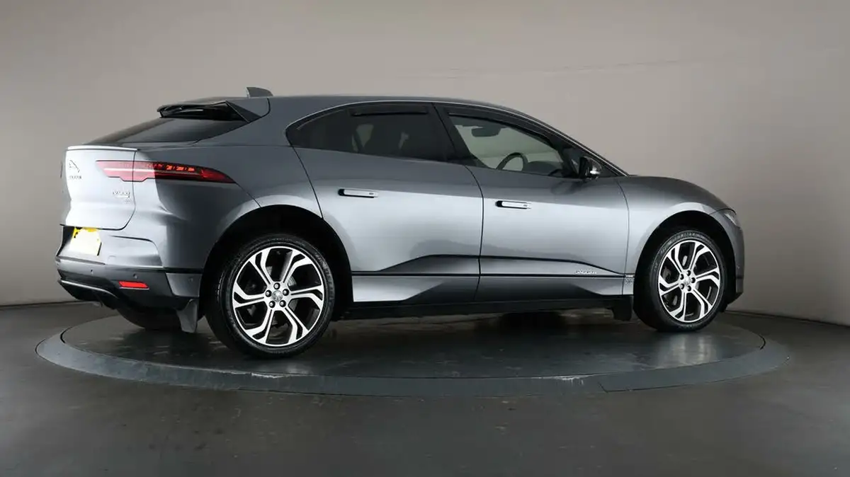 2018-jaguar-i-pace-ev400-first-edition-big-55