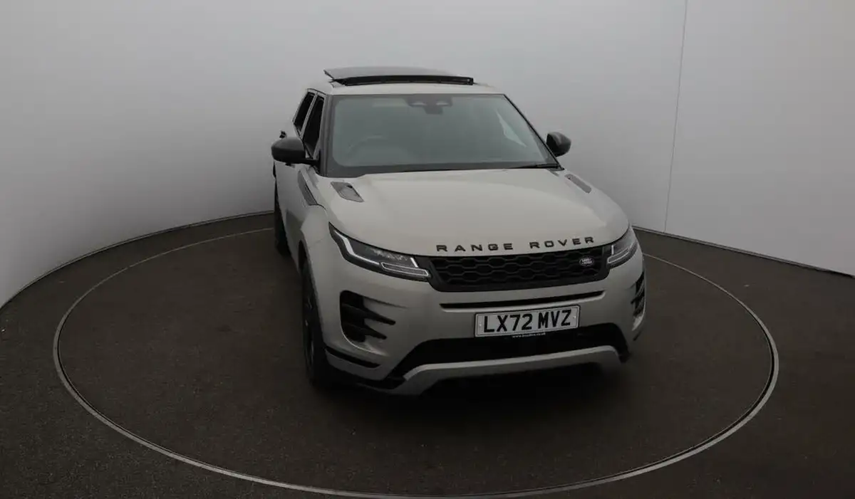 2022-land-rover-range-rover-evoque-15-p300e-evoque-edition-big-20