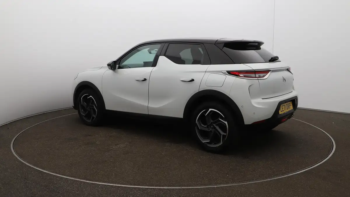 2022-ds-ds-3-crossback-12-puretech-rivoli-130ps-big-27