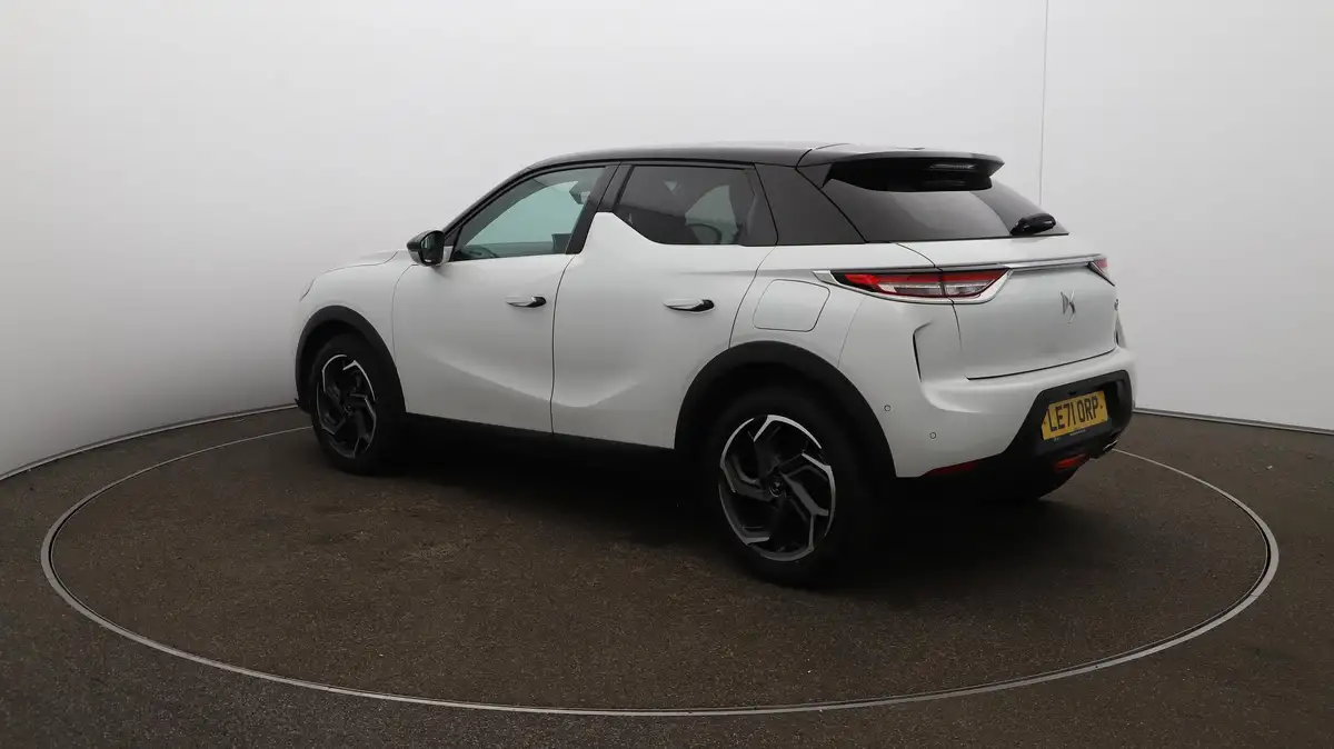 2022-ds-ds-3-crossback-12-puretech-rivoli-130ps-big-5