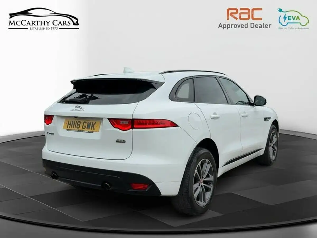 2018-jaguar-f-pace-20i-r-sport-250ps-awd-1997cc-big-8