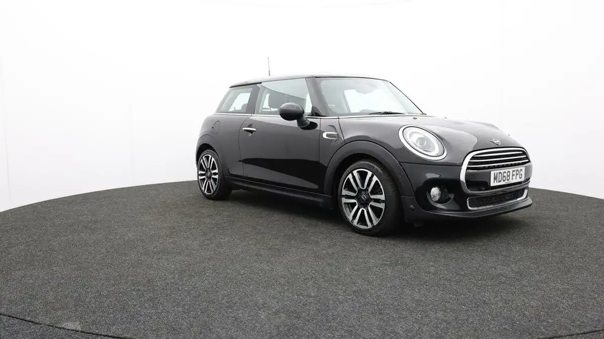2019-mini-cooper-15-cooper-exclusive-134bhp-ss-hatchback-3d-auto-big-20