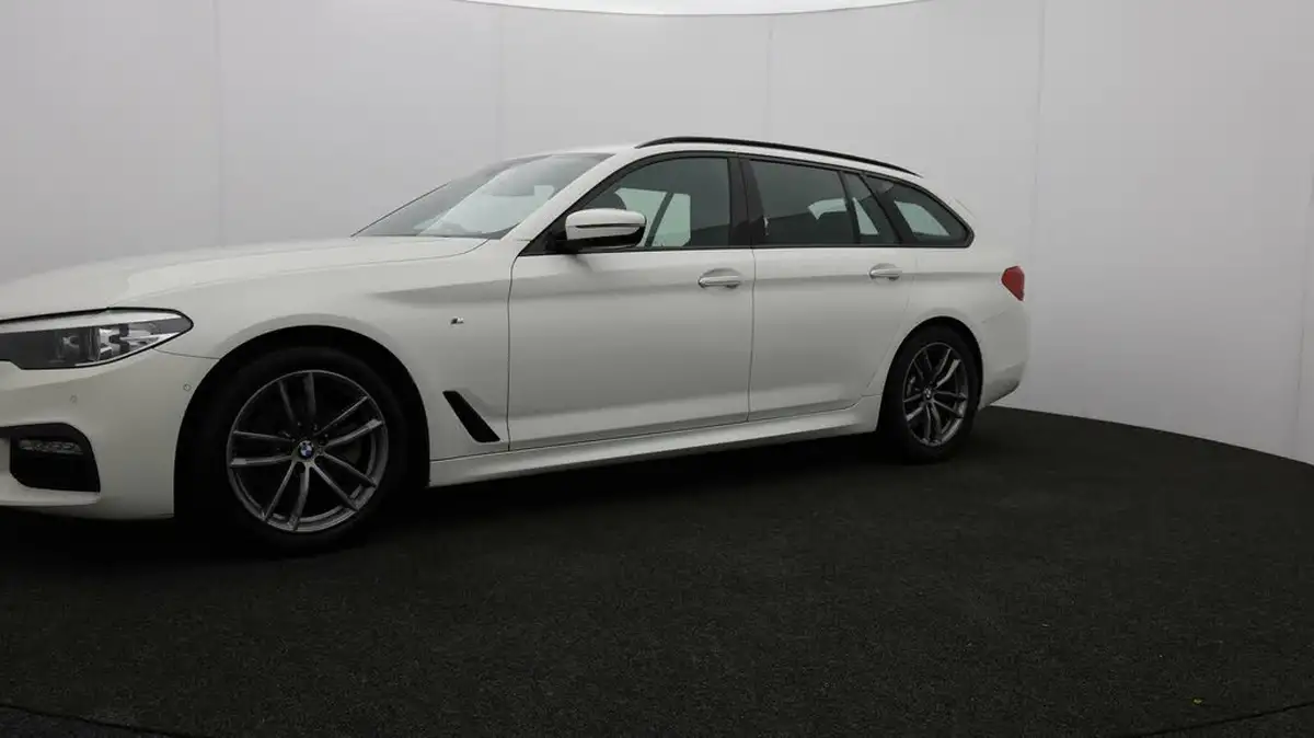 2018-bmw-5-series-20td-520d-m-sport-188bhp-xdrive-touring-5d-big-56