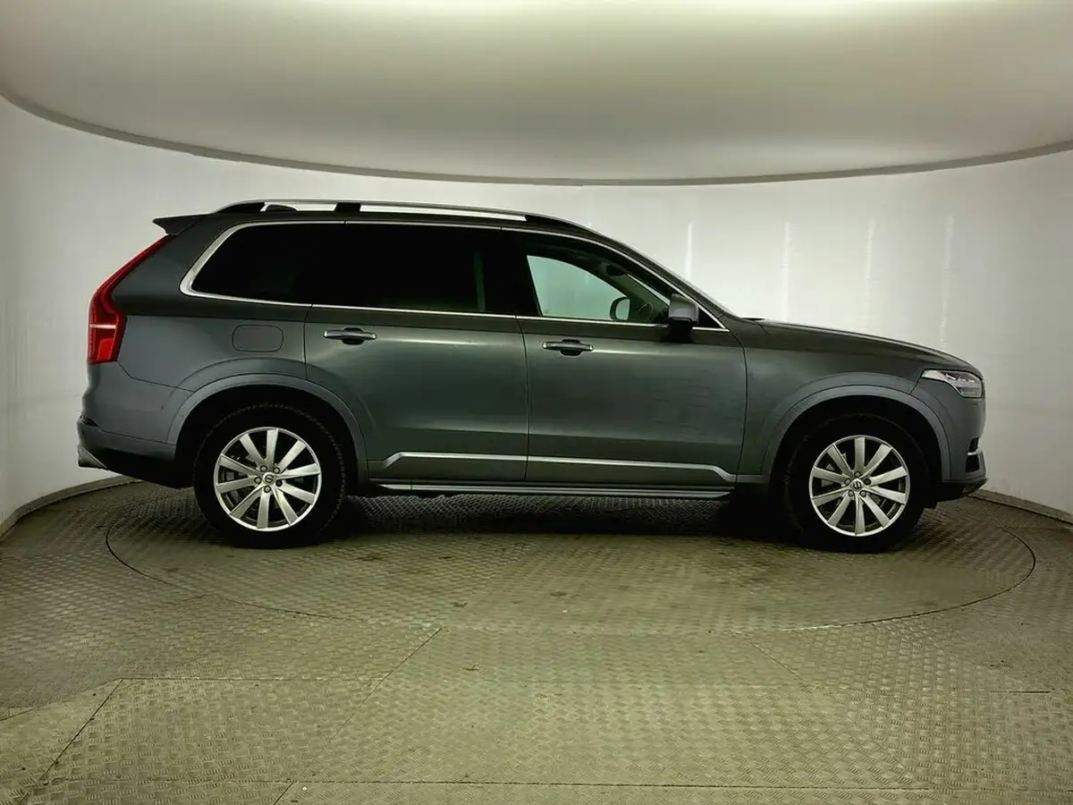 2016-volvo-xc90-20td-d5-momentum-big-7