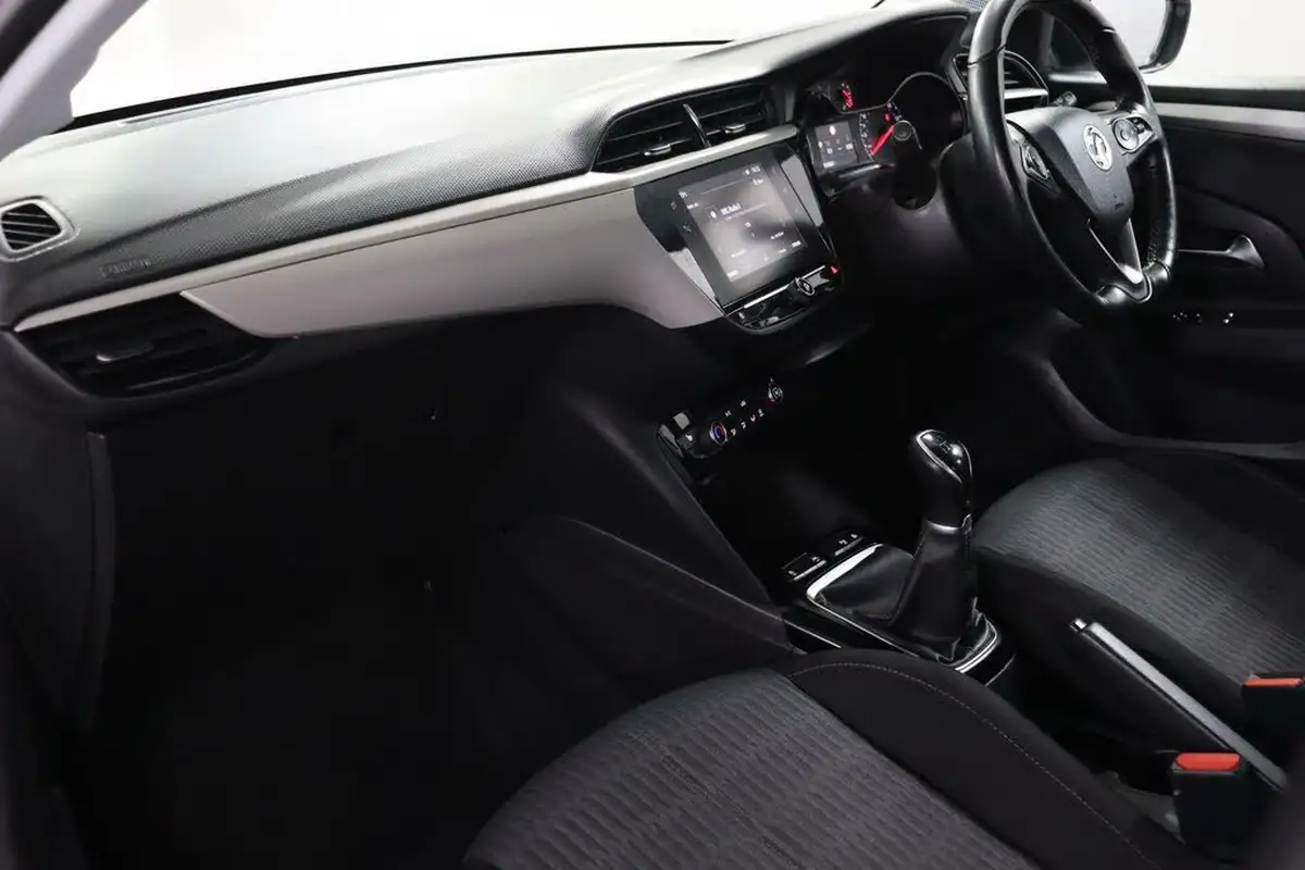 2021-vauxhall-corsa-12i-se-premium-big-33