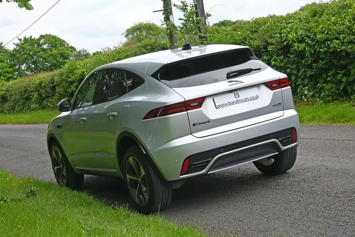 2021-jaguar-e-pace-20-d200-r-dynamic-se-big-12
