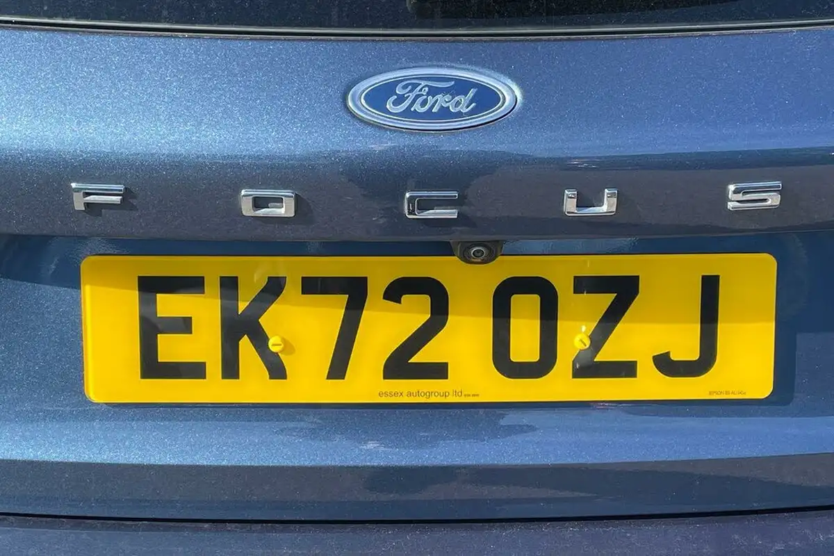 2022-ford-focus-10t-st-line-125ps-hatchback-big-23