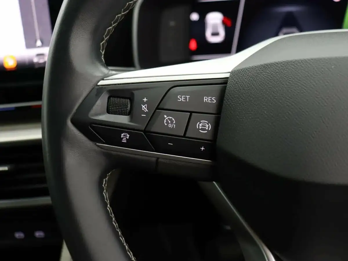 2021-seat-leon-15-tsi-evo-xcellence-lux-150ps-hatchback-big-15