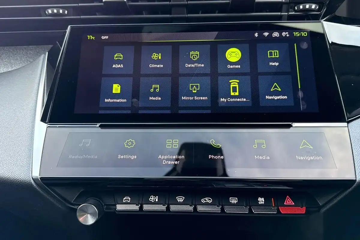 2023-peugeot-308-12-puretech-allure-premium-130ps-big-16