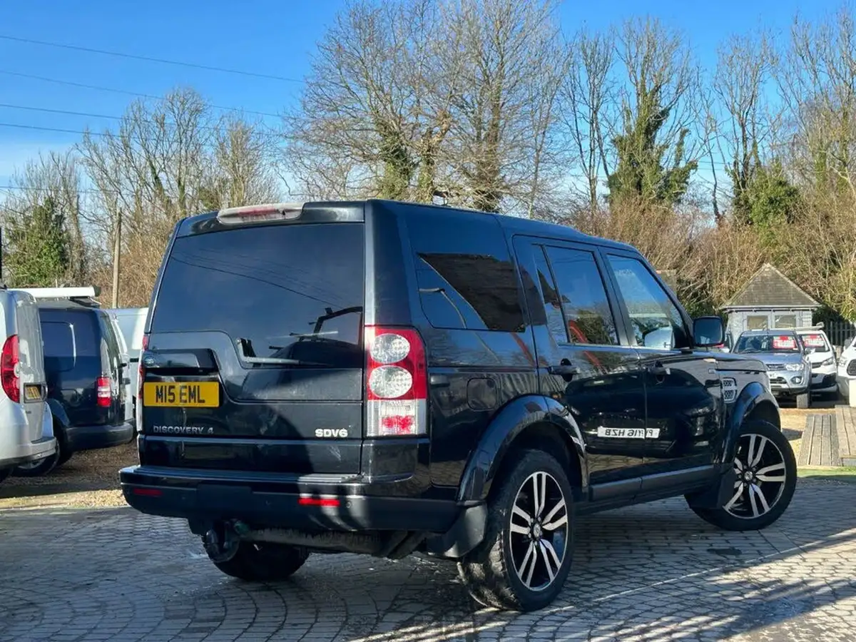 2011-land-rover-discovery-4-30td-30sdv6-255bhp-big-4