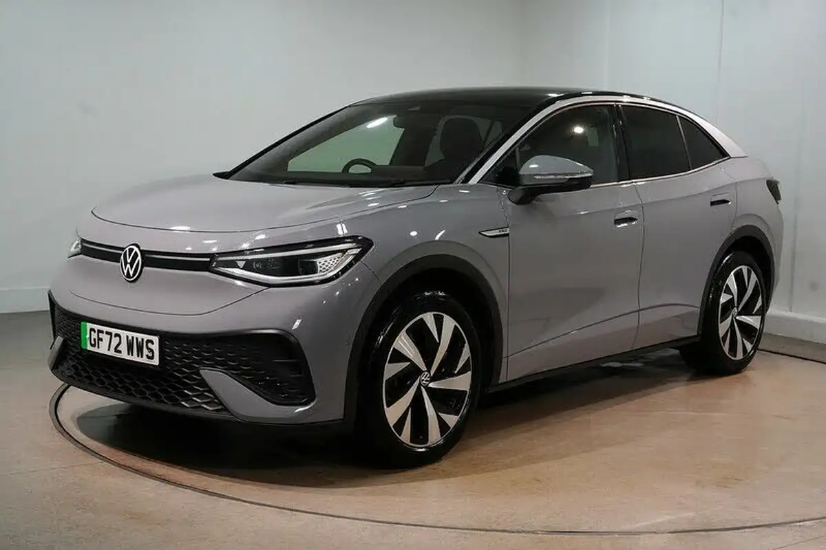 2022-volkswagen-id5-e-style-174ps-big-5