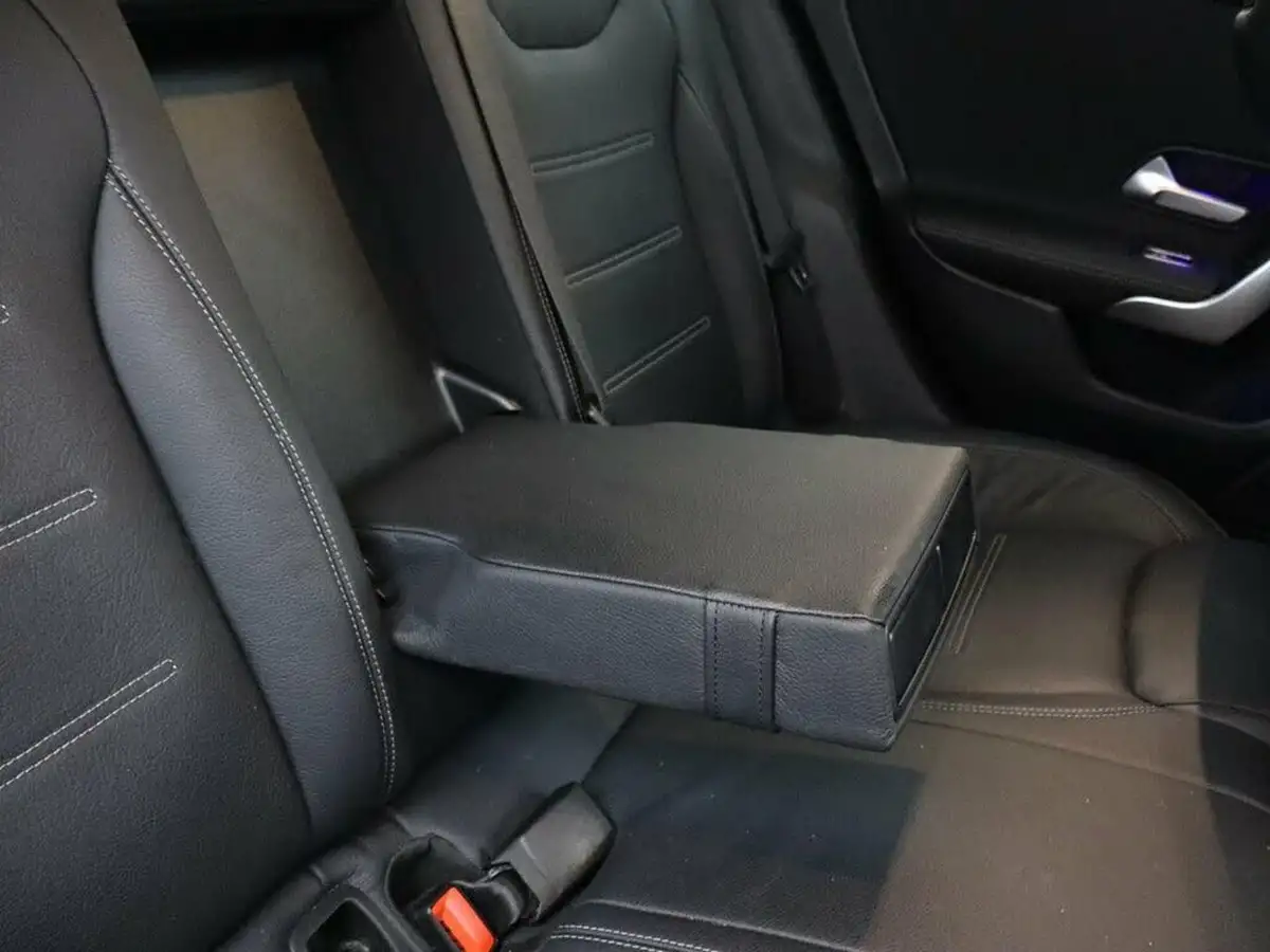 2021-mercedes-benz-cla-13-cla-250e-amg-line-premium-shooting-brake-5d-big-37