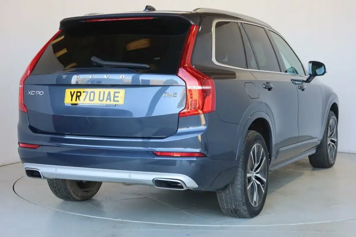 2021-volvo-xc90-20td-b5-momentum-big-19