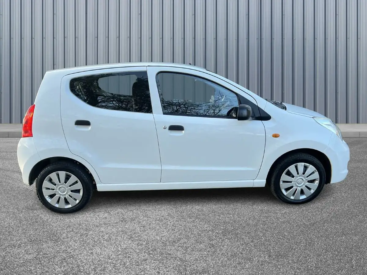 2015-suzuki-alto-10-sz-big-6