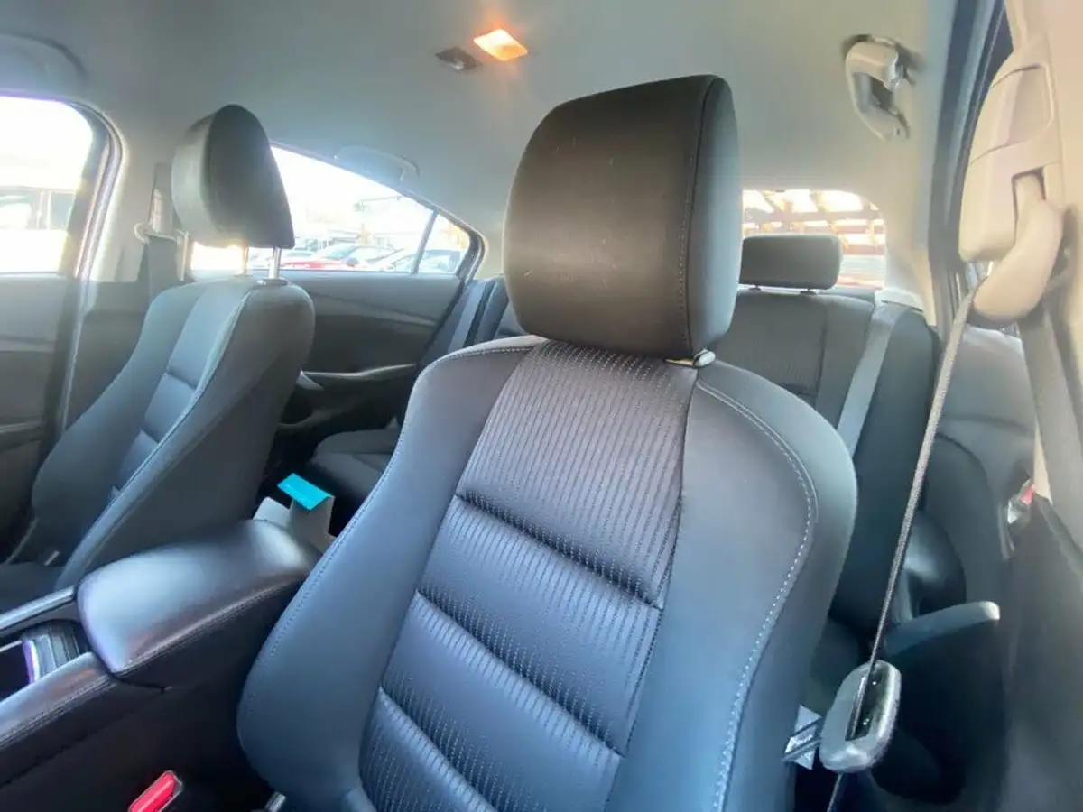 2016-mazda-mazda6-20-se-nav-big-14