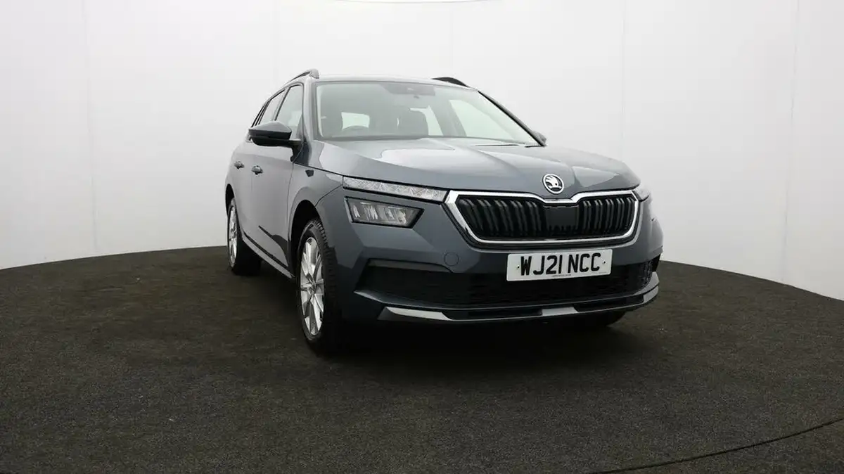2021-skoda-kamiq-10-tsi-se-95ps-big-48