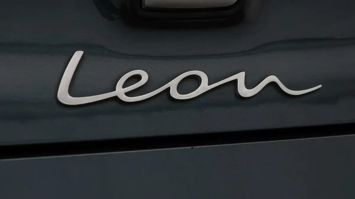 2021-seat-leon-15-tsi-evo-fr-130ps-hatchback-big-21