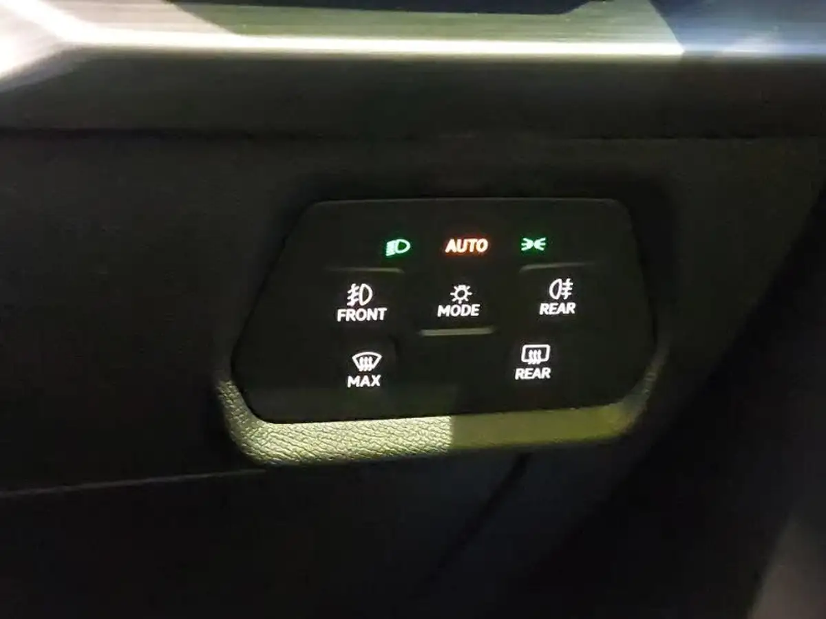 2022-cupra-formentor-15-tsi-v2-dsg-big-18
