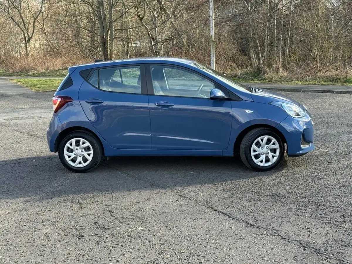 2017-hyundai-i10-12-se-auto-big-4