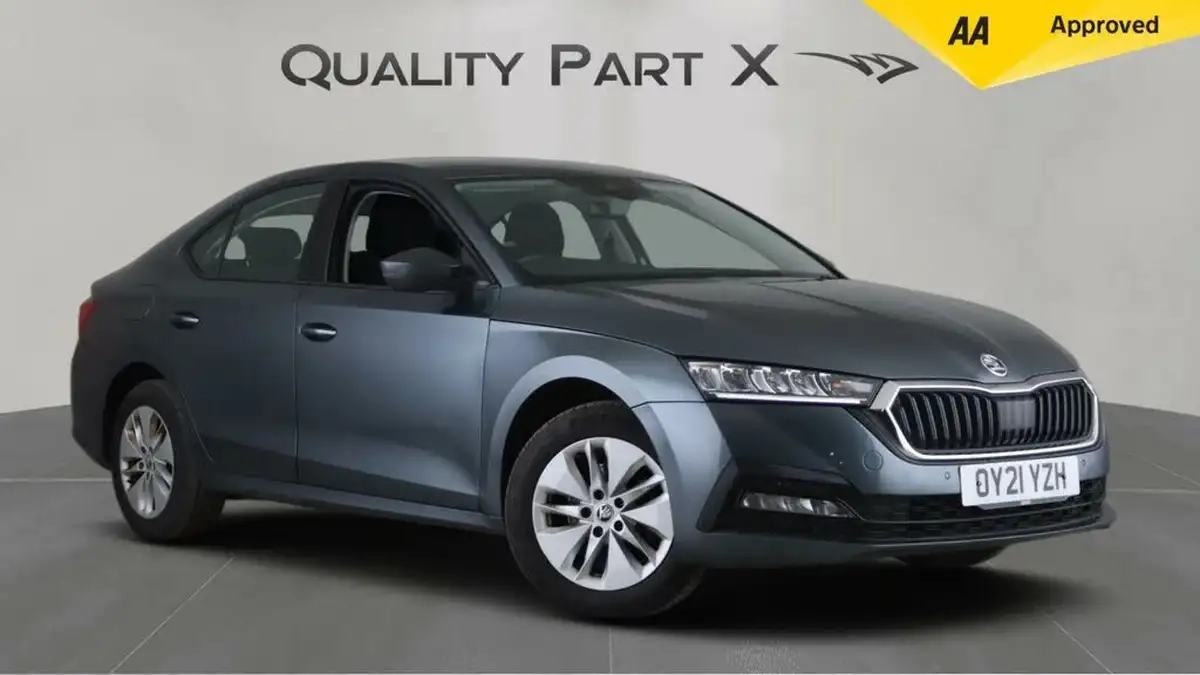 2021-skoda-octavia-10-tsi-se-technology-hatchback-big-0