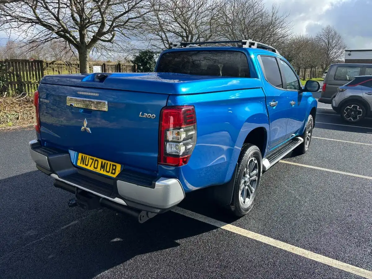 2020-mitsubishi-l200-22di-d-warrior-auto-big-6