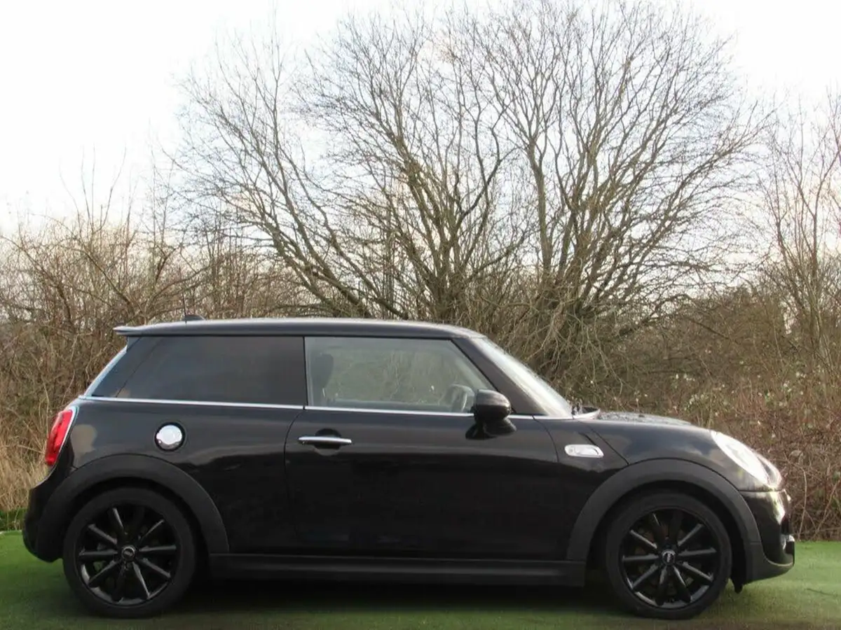2017-mini-cooper-20-cooper-s-ss-hatchback-3d-sport-auto-big-12