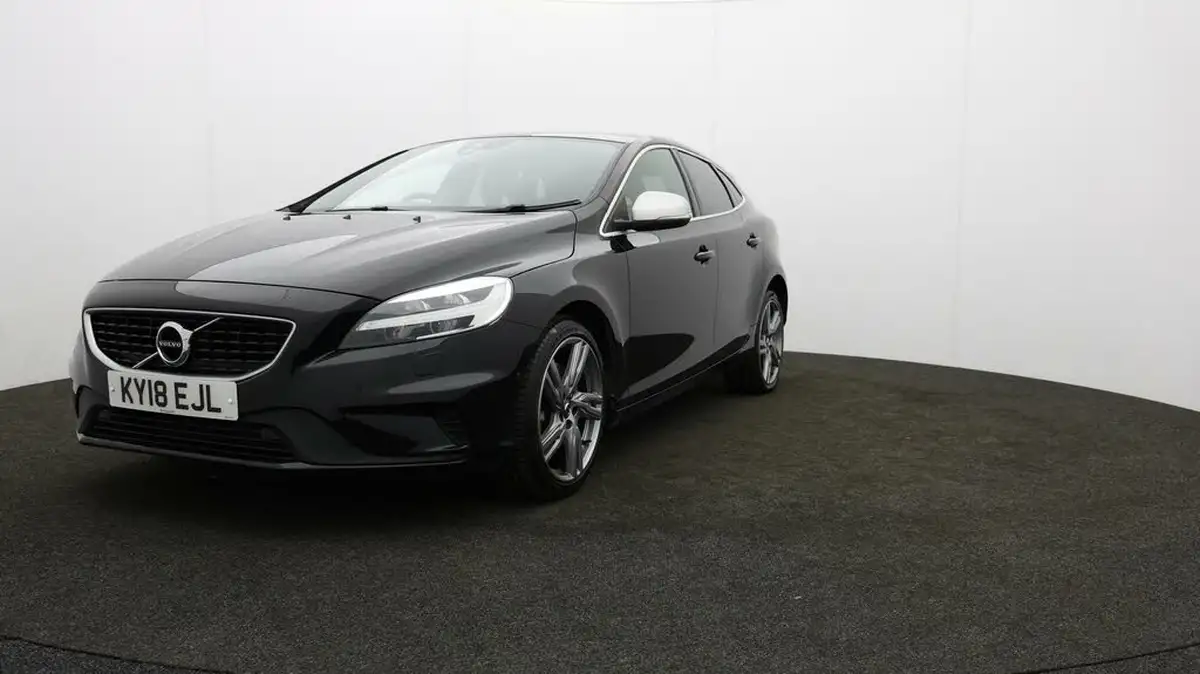 2018-volvo-v40-20td-d3-r-design-pro-big-51