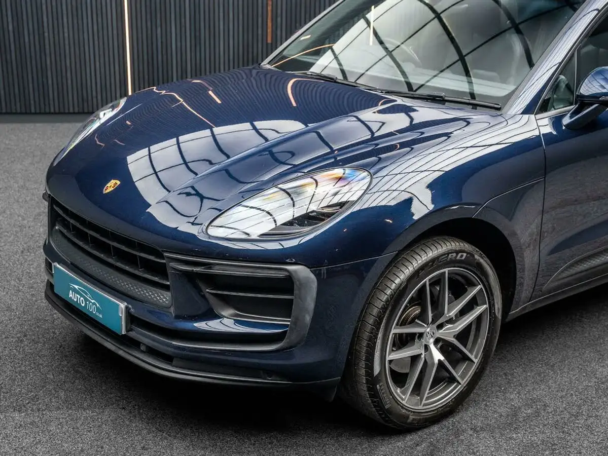 2023-porsche-macan-20-big-8