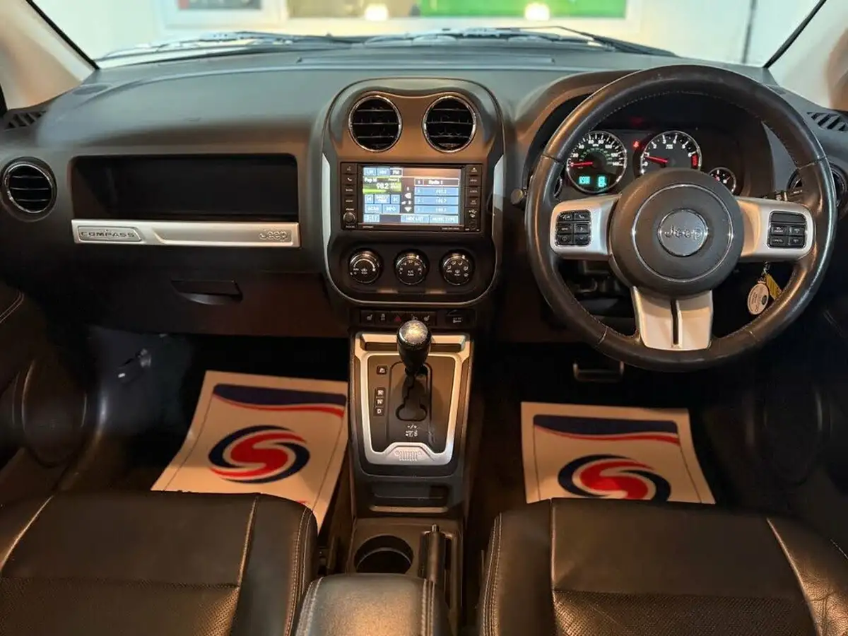 2014-jeep-compass-24-limited-big-30