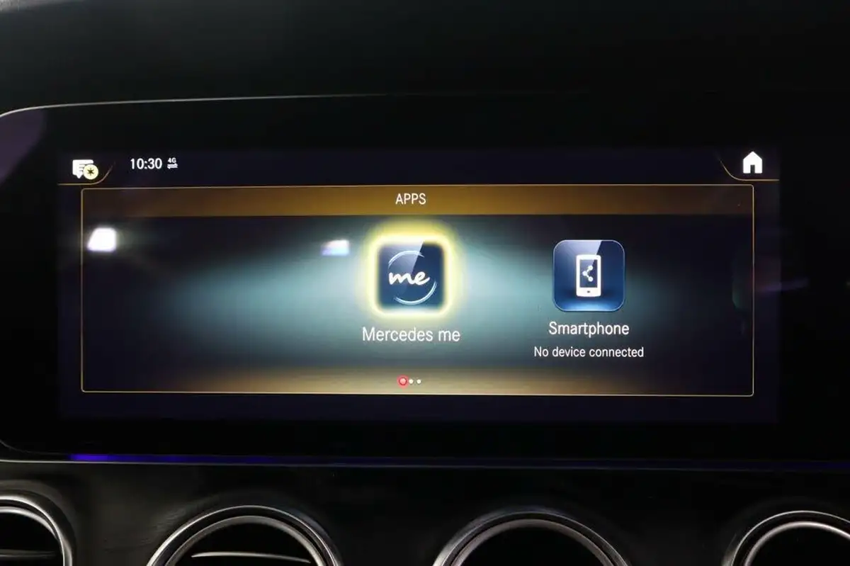 2021-mercedes-benz-e-class-20d-e300de-amg-line-eq-power-saloon-4d-big-41
