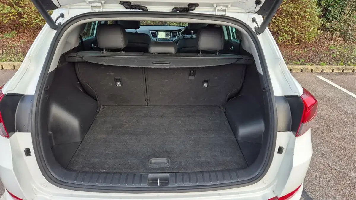 2017-hyundai-tucson-20crdi-premium-se-185ps-auto-big-38