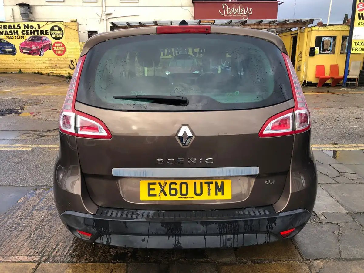 2010-renault-scenic-15td-privilege-tom-tom-big-5