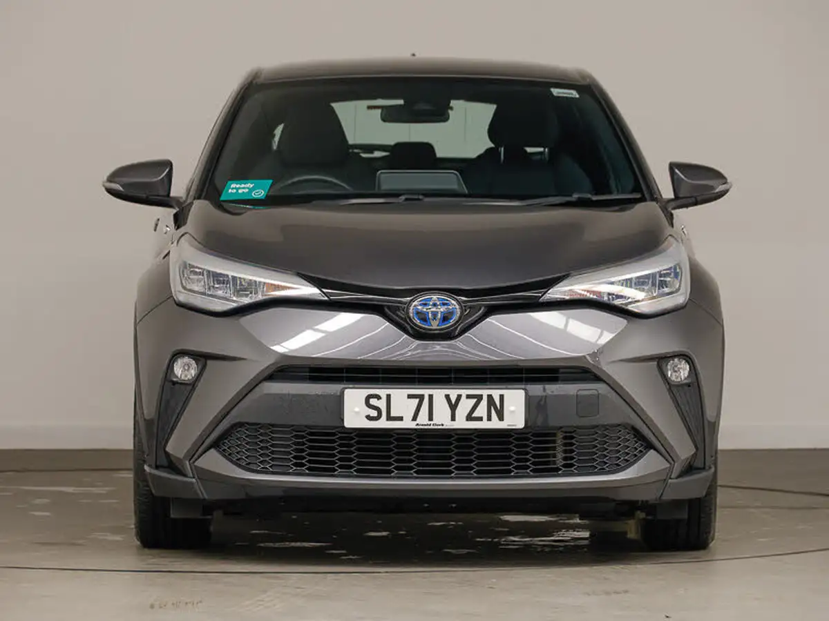2021-toyota-c-hr-18-vvt-i-icon-big-19