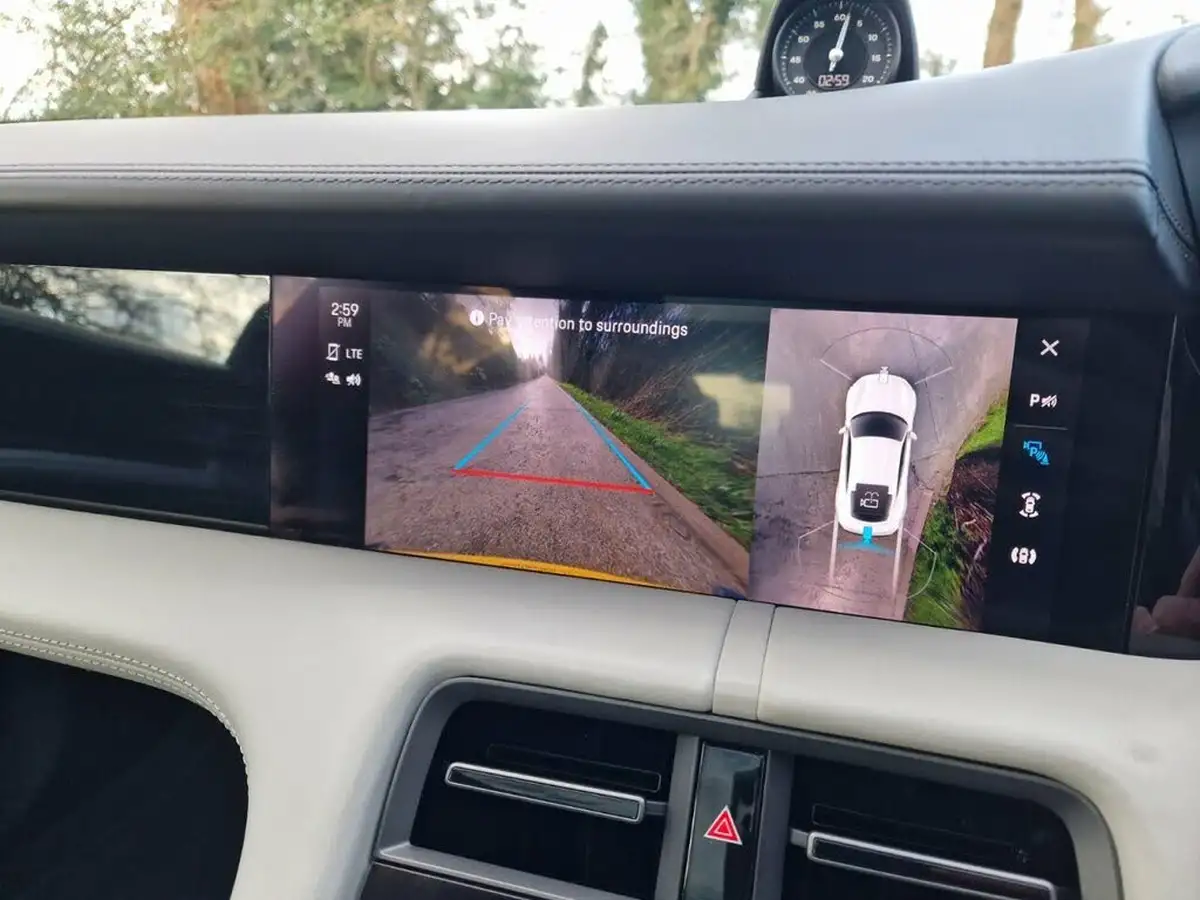 2021-porsche-taycan-e-turbo-performance-battery-plus-big-38