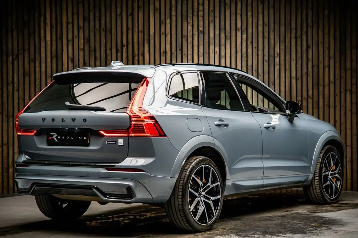 2021-volvo-xc60-20-t8-polestar-engineered-455bhp-big-3