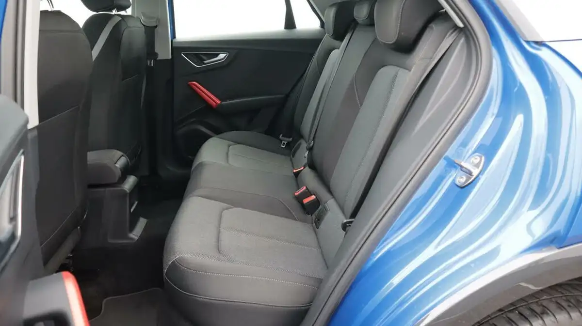 2020-audi-q2-16-30-tdi-sport-big-16